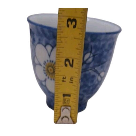 Round Asian Teapot Set Strainer Cup Floral Blue White Oriental Country Cottage - Picture 11 of 14